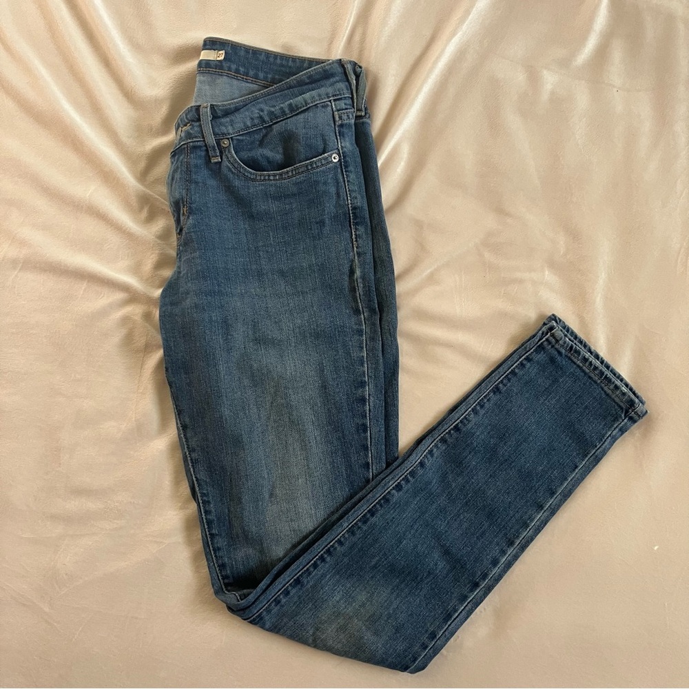 Levi’s 711 Skinny Jeans Sz 27